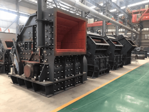 顎式破碎機和反擊式破碎機有區(qū)別在哪？各自有什么...